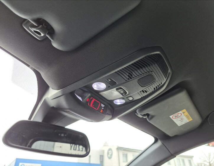 Peugeot 5008 MPV 1,6 l 133 kw