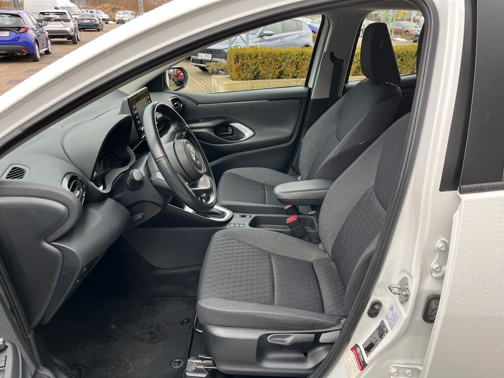 Toyota Yaris Hatchback 1,5 l 68 kw