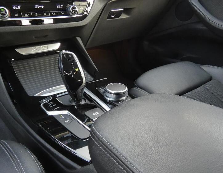 BMW X3 6