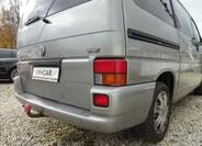 Volkswagen Caravelle 15