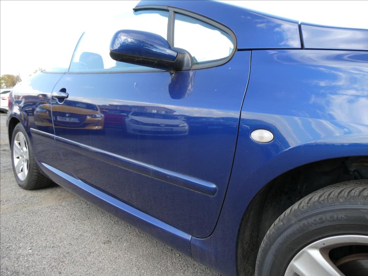 Peugeot 307 Kupé 2,0 l 100 kw