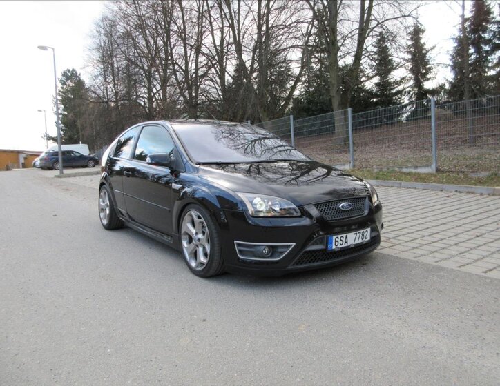 Ford Focus Hatchback 2,5 l 166 kw