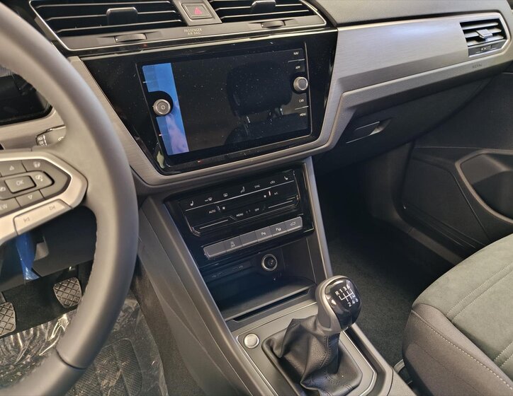 Volkswagen Touran MPV 1,5 l 110 kw
