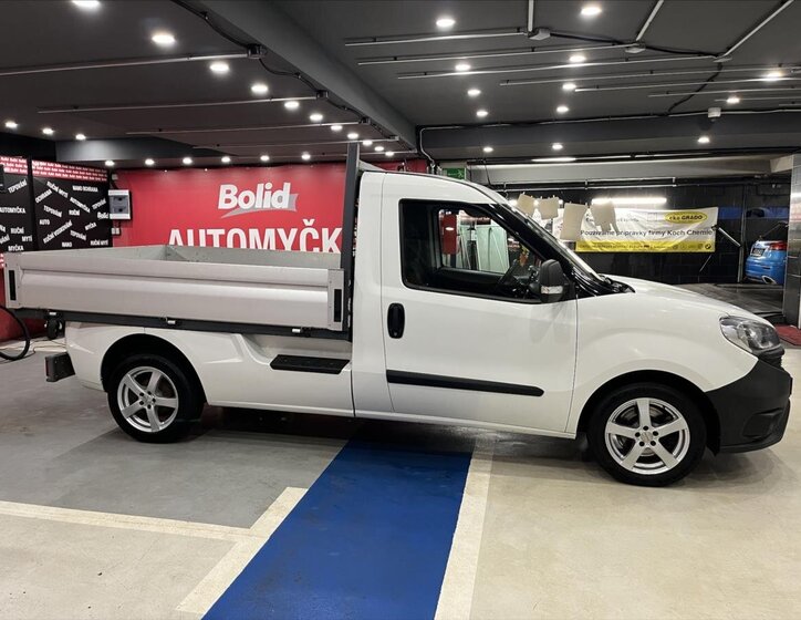 Fiat Dobló Valník 1,6 l 77 kw