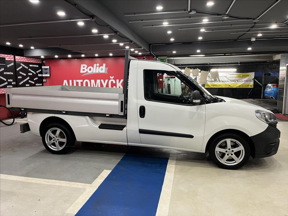 Fiat Dobló Valník 1,6 l 77 kw