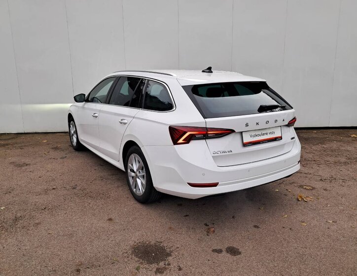 Škoda Octavia 24