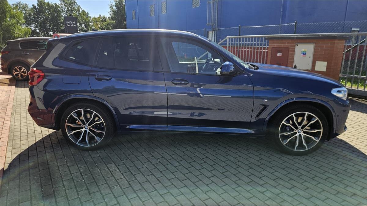 BMW X3 SUV 3,0 l 195 kw