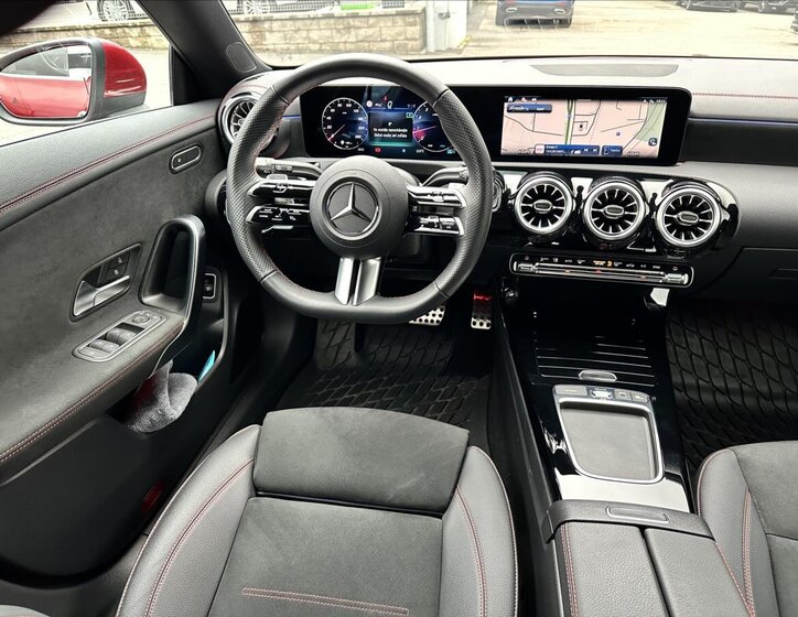 Mercedes-Benz CLA Kombi 1,3 l 120 kw