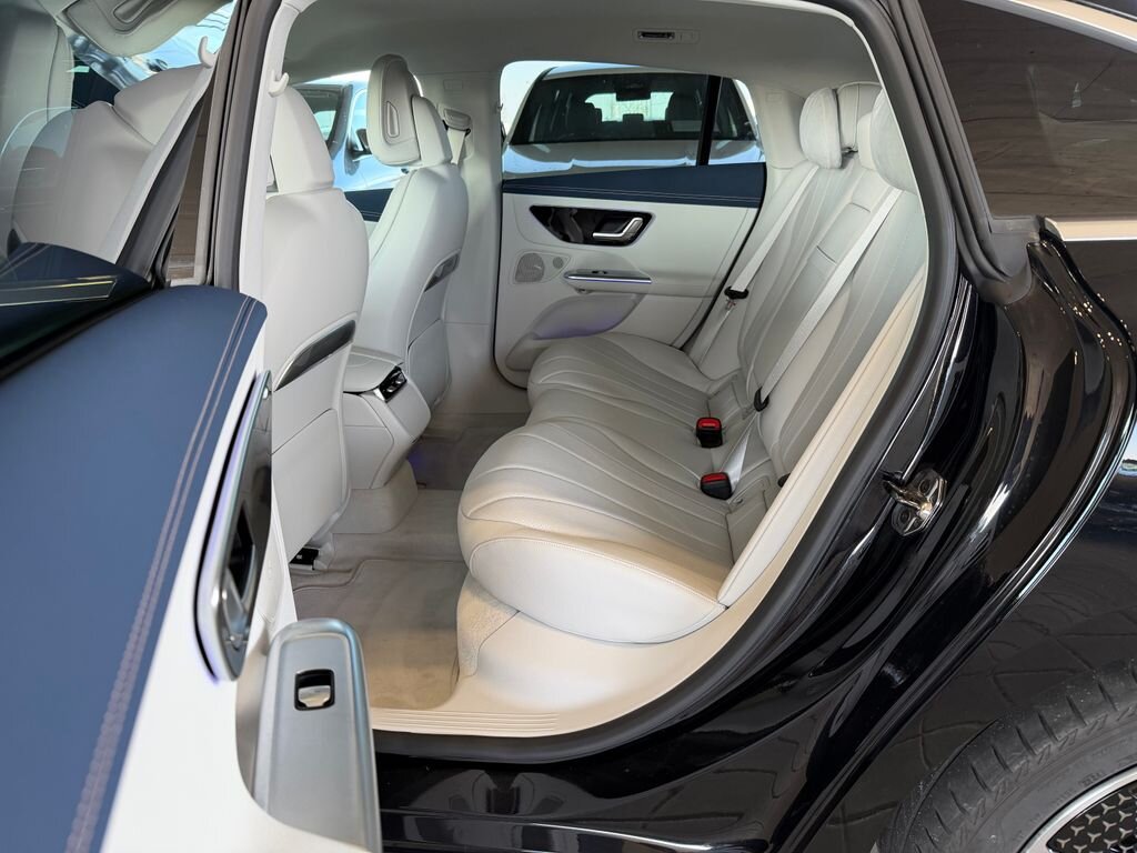 Mercedes-Benz EQE SUV 0,0 180 kw