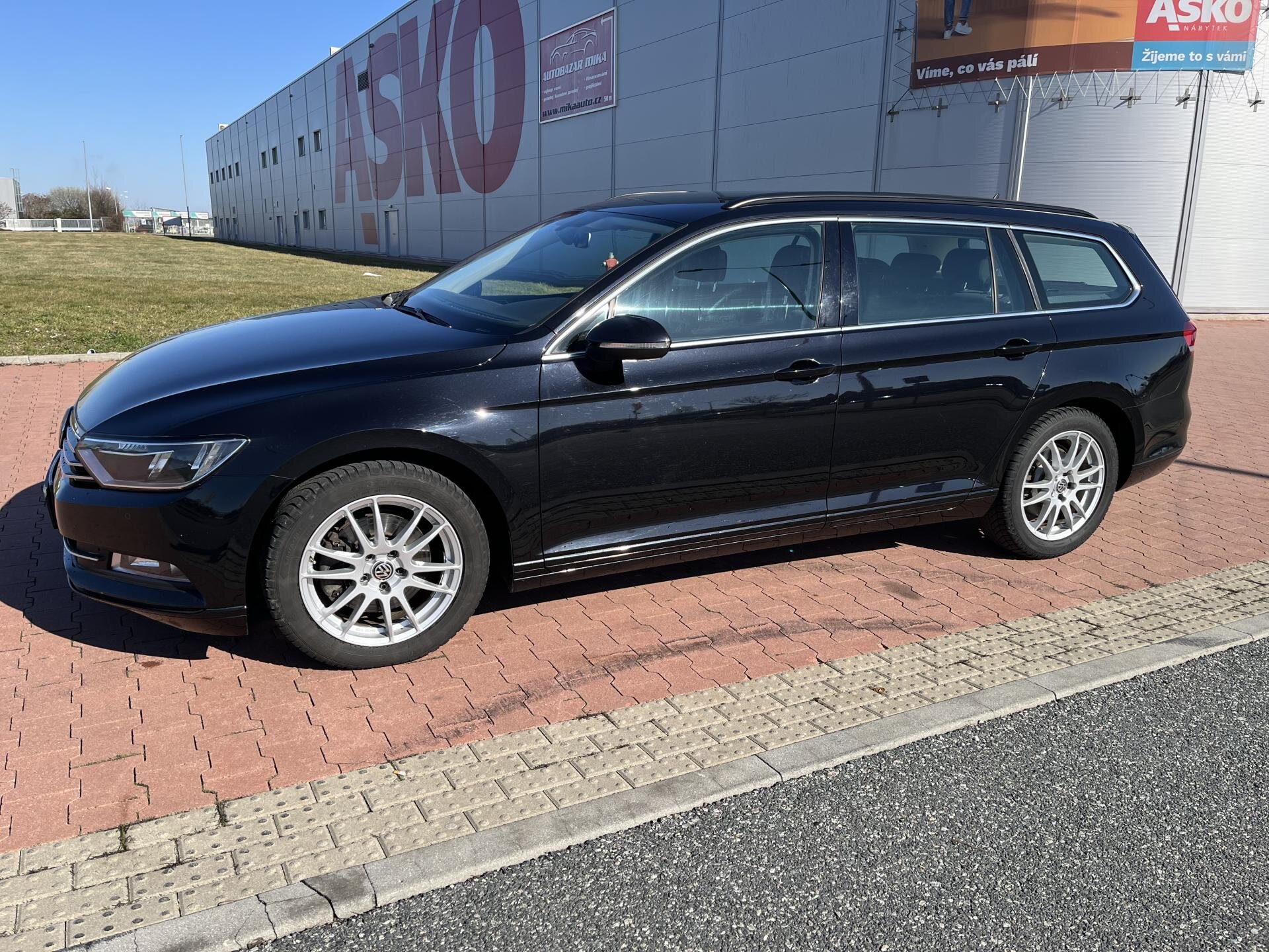 Volkswagen Passat Kombi 2,0 l 110 kw