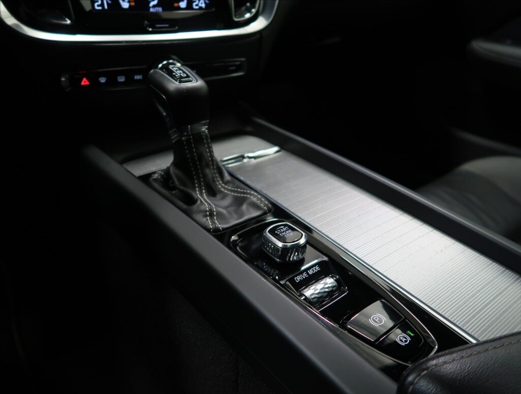 Volvo V60 Kombi 2,0 l 140 kw