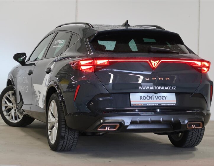 Cupra Formentor SUV / Terénní 1,5 l 200 kw