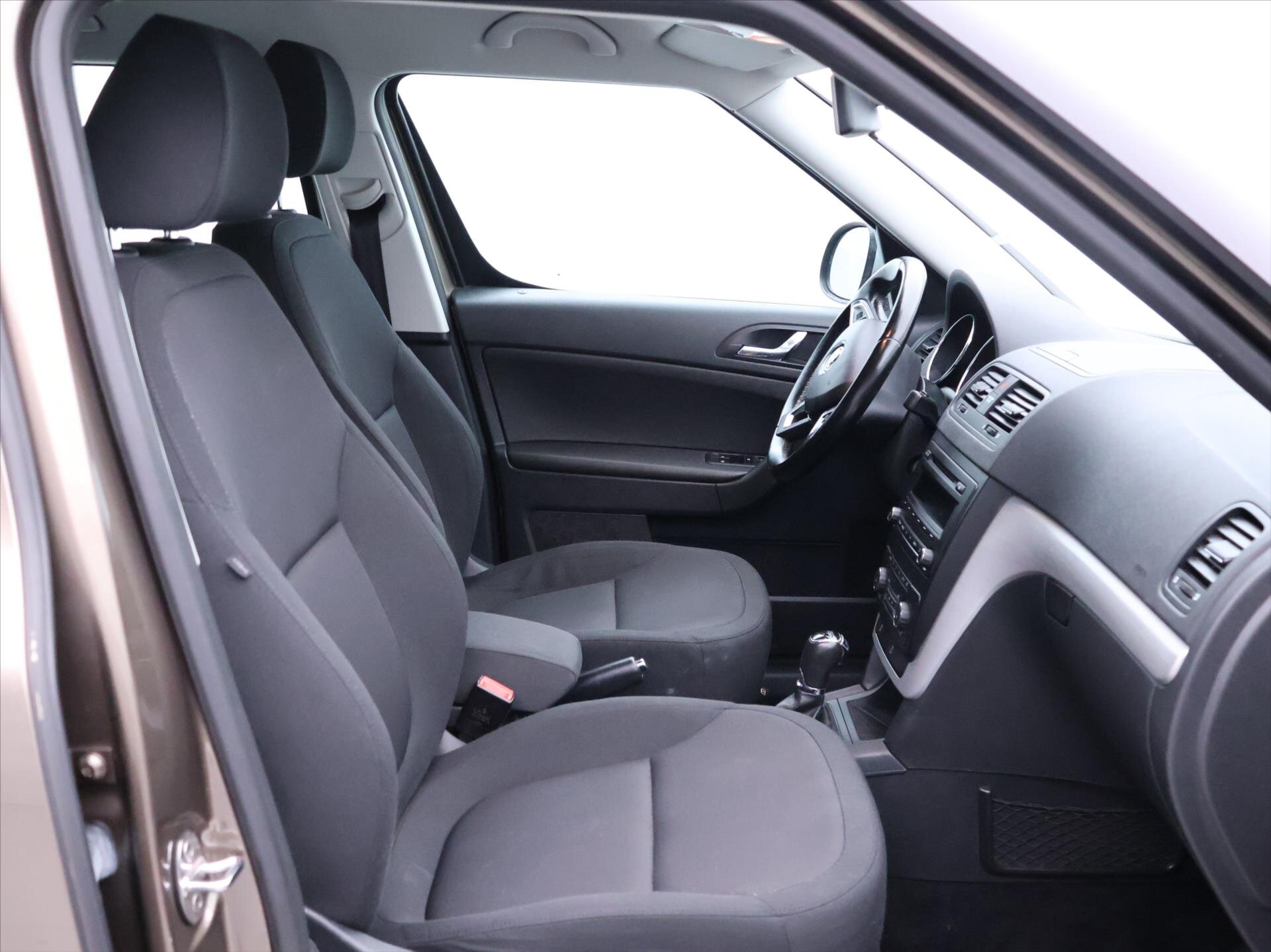 Škoda Yeti SUV / Terénní 1,2 l 77 kw