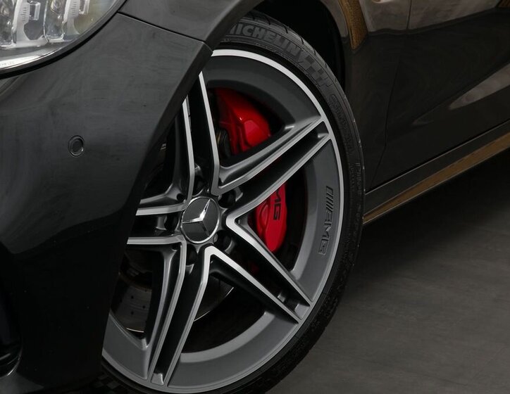 Mercedes-Benz Třídy C 9