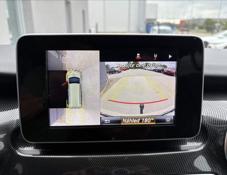 Mercedes-Benz Třídy V 18