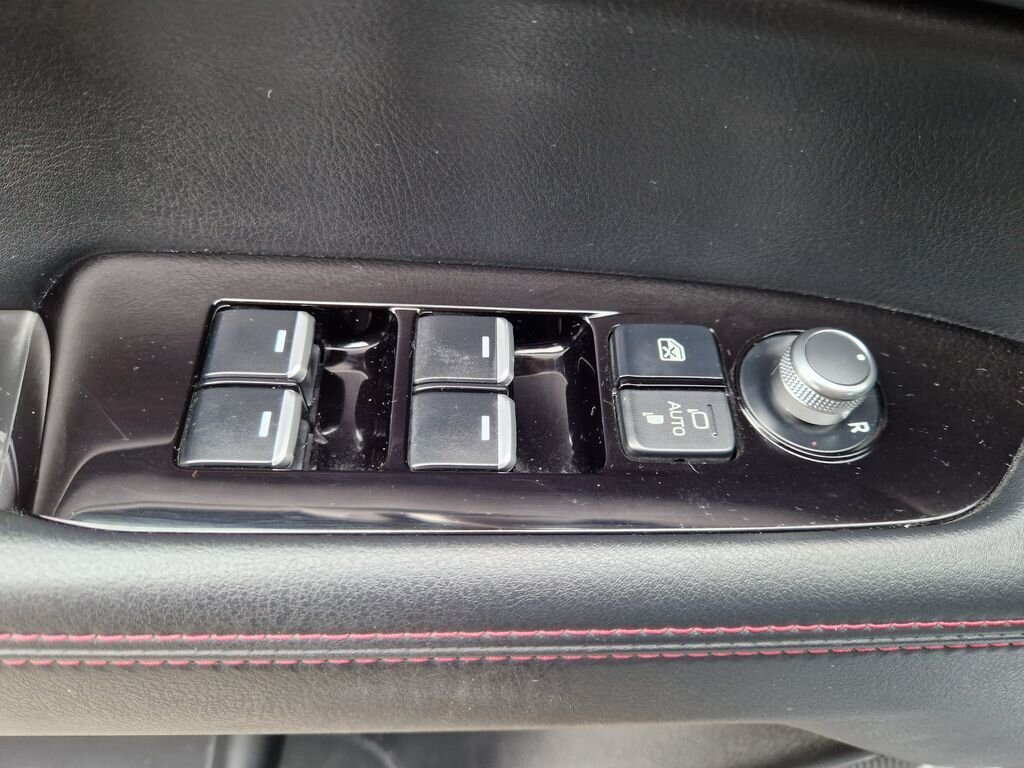 Mazda CX-5 SUV / Terénní 2,5 l 143 kw