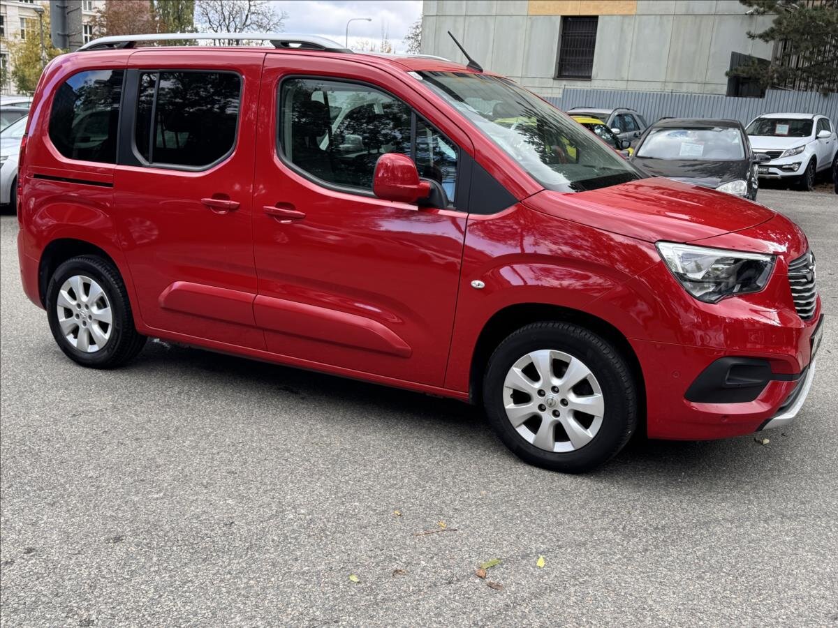 Opel Combo MPV 1,2 l 81 kw