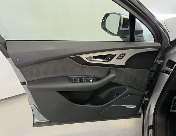 Audi Q7 SUV 3,0 l 200 kw