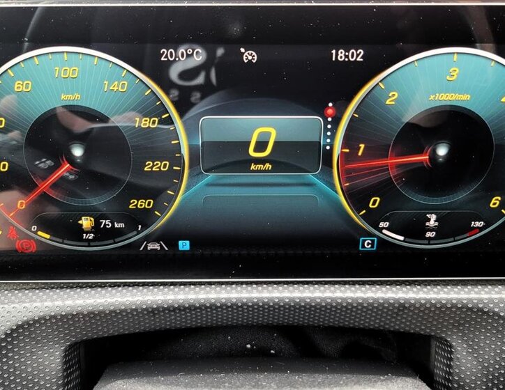 Mercedes-Benz CLA 27