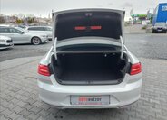 Volkswagen Passat 15