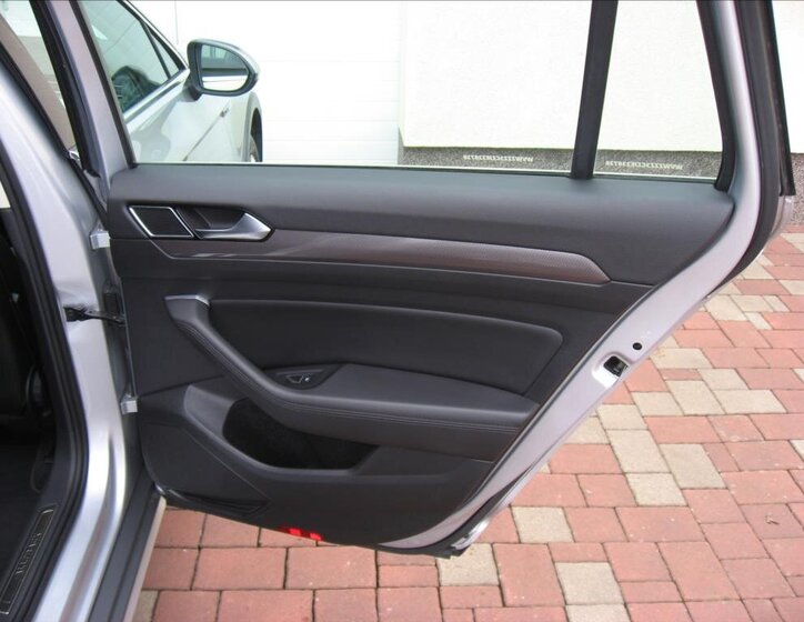 Volkswagen Passat 21