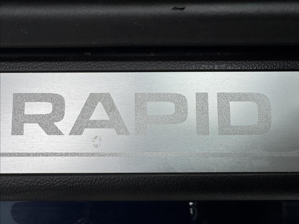 Škoda Rapid Hatchback 999,0 70 kw