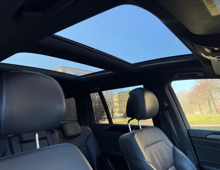 Mercedes-Benz GLS SUV / Terénní 3,0 l 190 kw