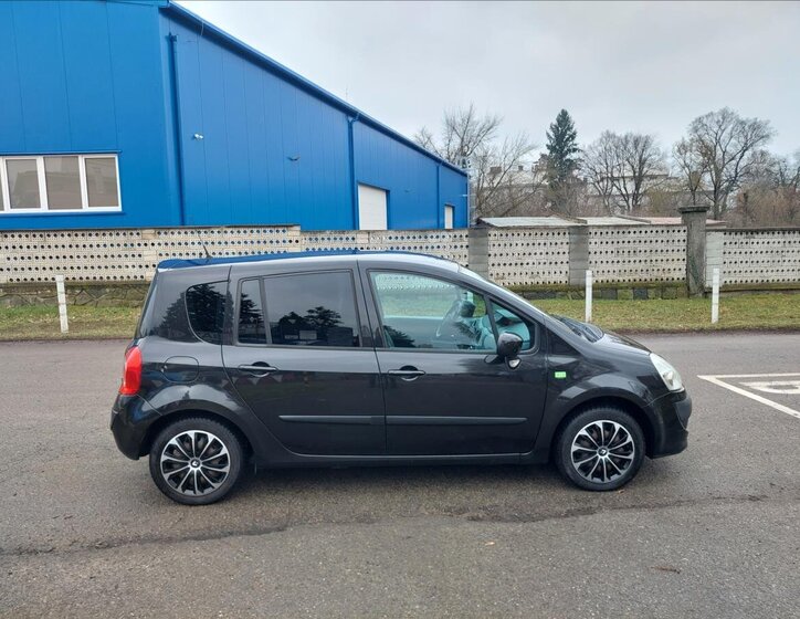 Renault Modus Hatchback 1,1 l 55 kw