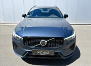 Volvo XC60 8