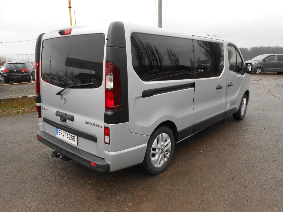Opel Vivaro Kombi 1,6 l 92 kw