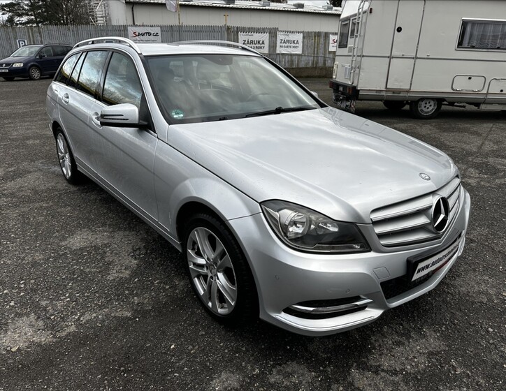 Mercedes-Benz Třídy C 8