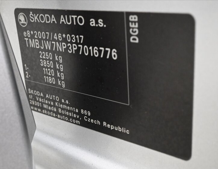 Škoda Superb Kombi 1,4 l 115 kw