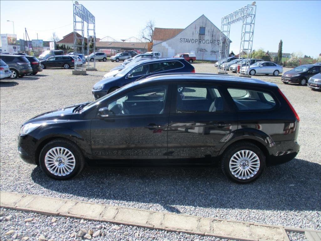 Ford Focus Kombi 1,6 l 74 kw
