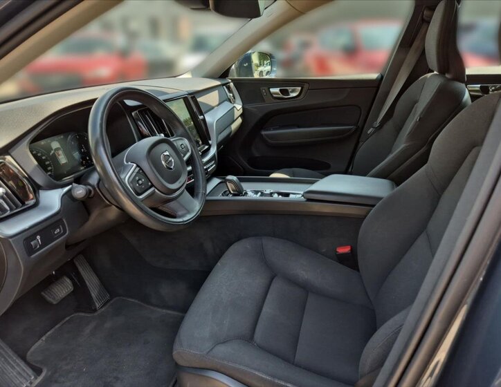 Volvo XC60 SUV 2,0 l 145 kw