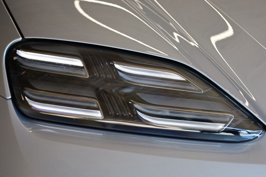 Porsche Macan SUV / Terénní 0,0 300 kw