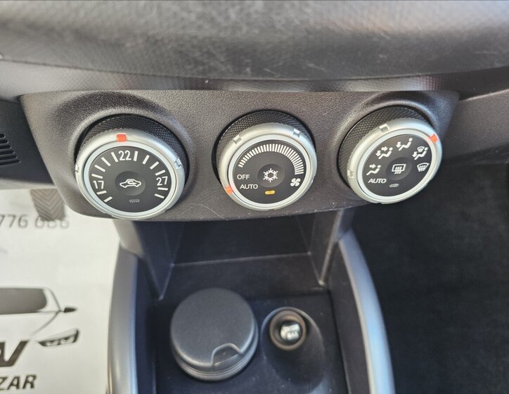 Mitsubishi Outlander SUV / Terénní 2,2 l 115 kw