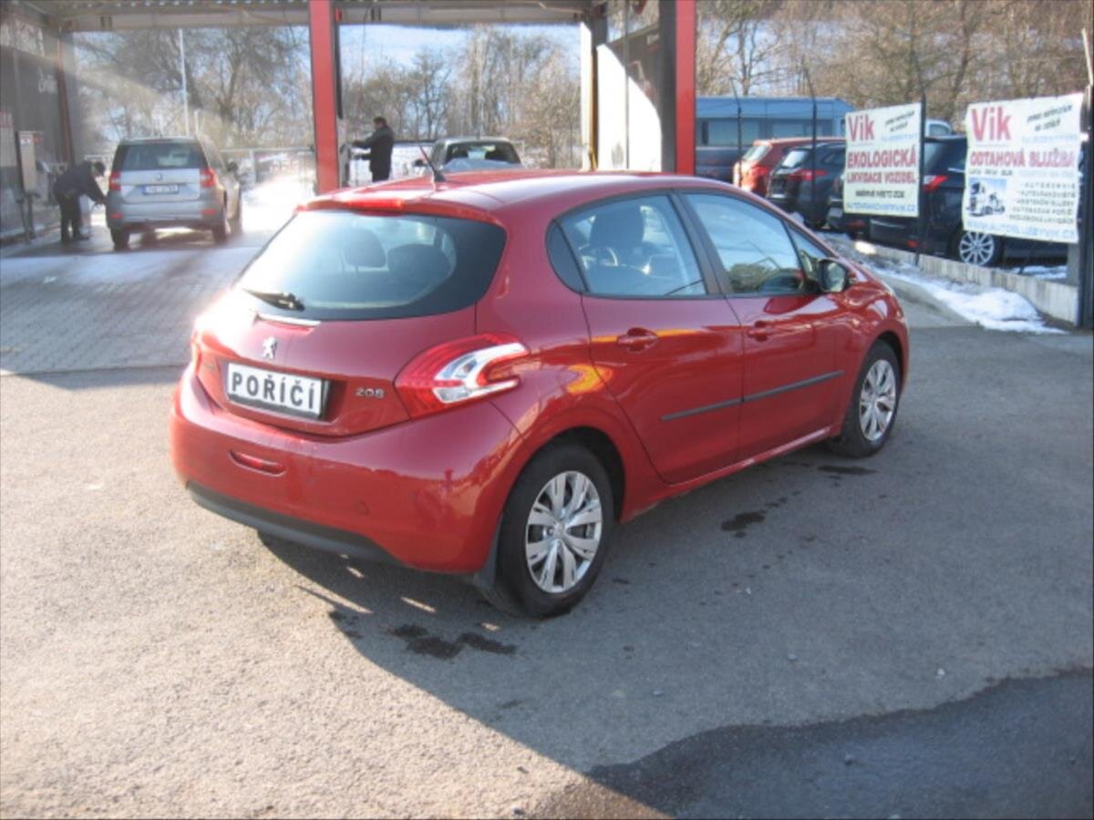 Peugeot 208 Hatchback 999,0 50 kw