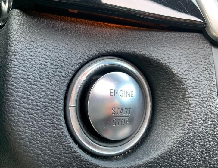 Mercedes-Benz Třídy E Sedan 2,2 l 120 kw