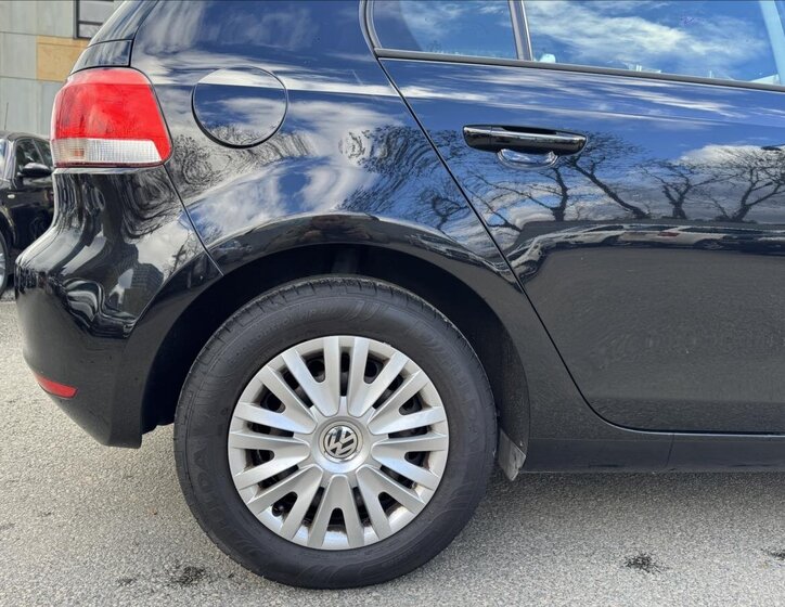 Volkswagen Golf Hatchback 1,6 l 77 kw