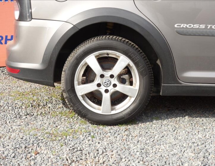 Volkswagen Touran MPV 2,0 l 103 kw