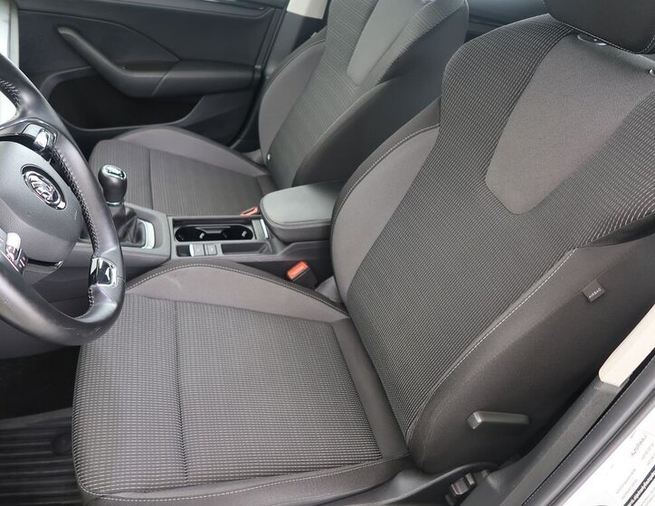 Škoda Octavia Sedan / Limuzína 2,0 l 85 kw