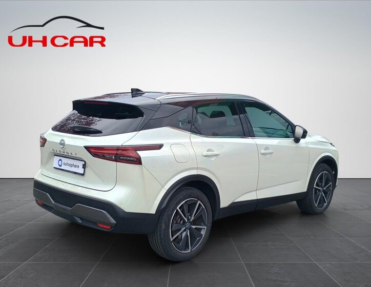 Nissan Qashqai SUV / Terénní 1,3 l 116 kw