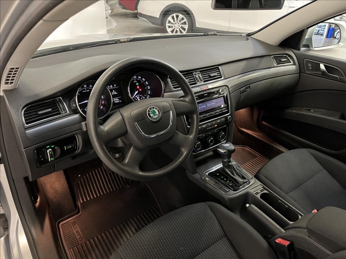 Škoda Superb Liftback 2,0 l 103 kw