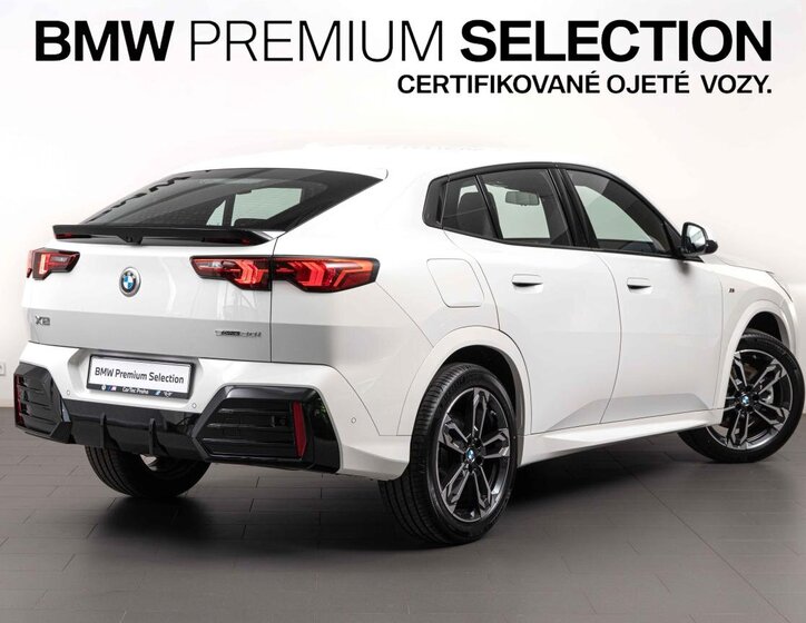BMW X2 SUV / Terénní 1,5 l 125 kw