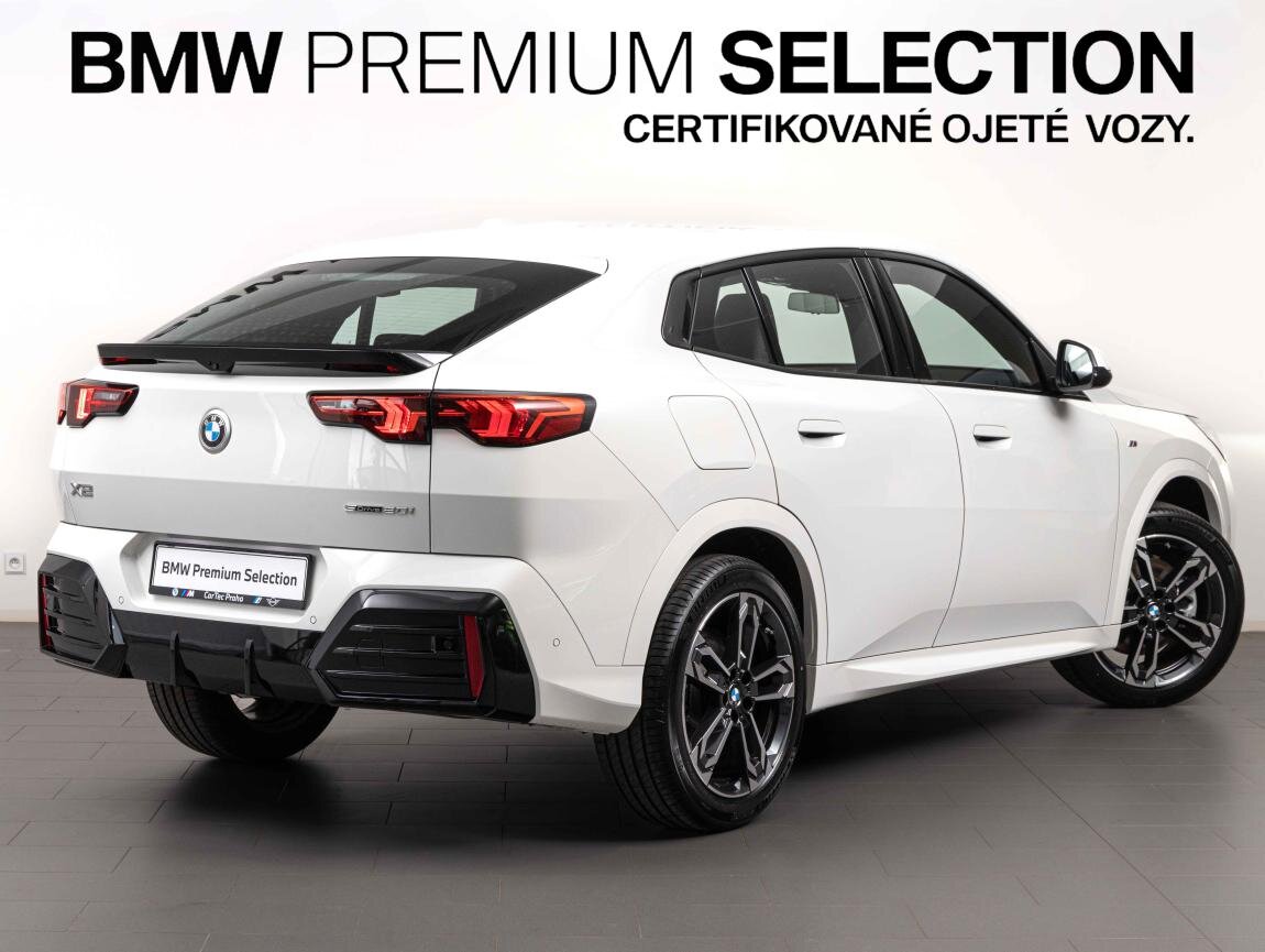 BMW X2 SUV / Terénní 1,5 l 125 kw