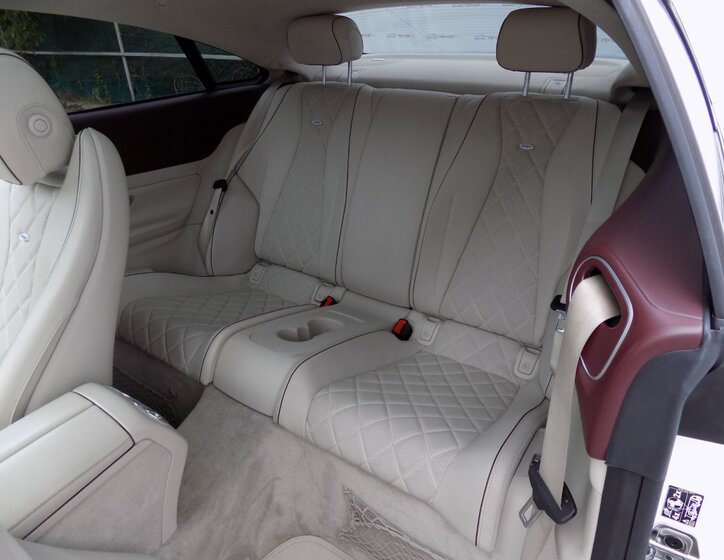 Mercedes-Benz Třídy E 9