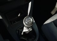 Volkswagen Touran MPV 1,6 l 77 kw