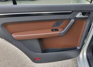 Volkswagen Touran 20