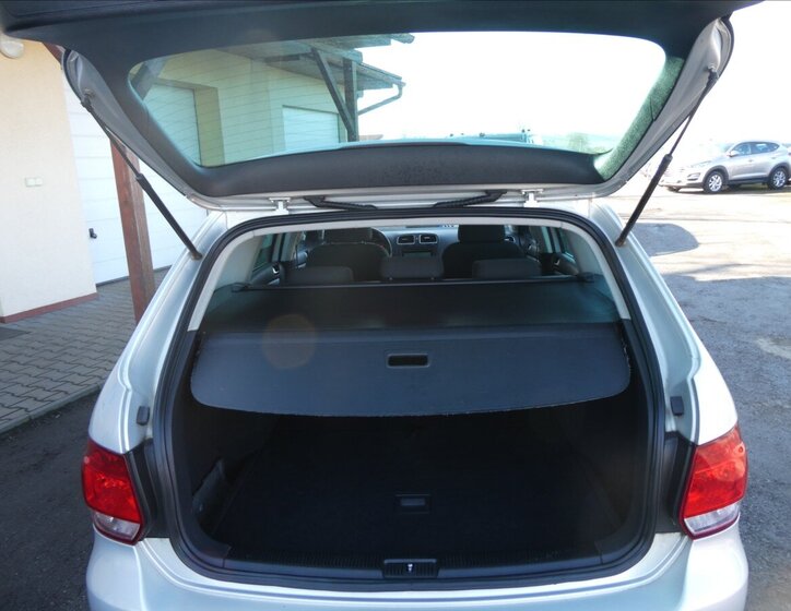 Volkswagen Golf Kombi 1,4 l 90 kw