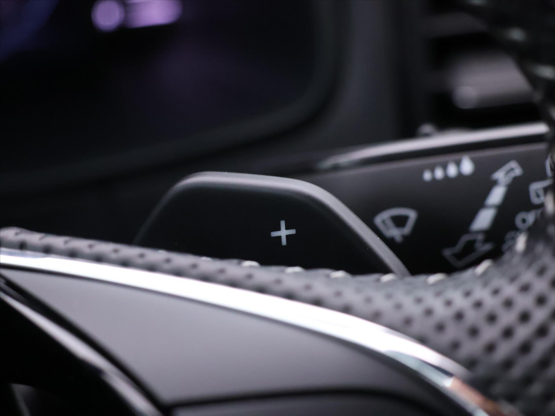 Škoda Karoq SUV 2,0 l 110 kw